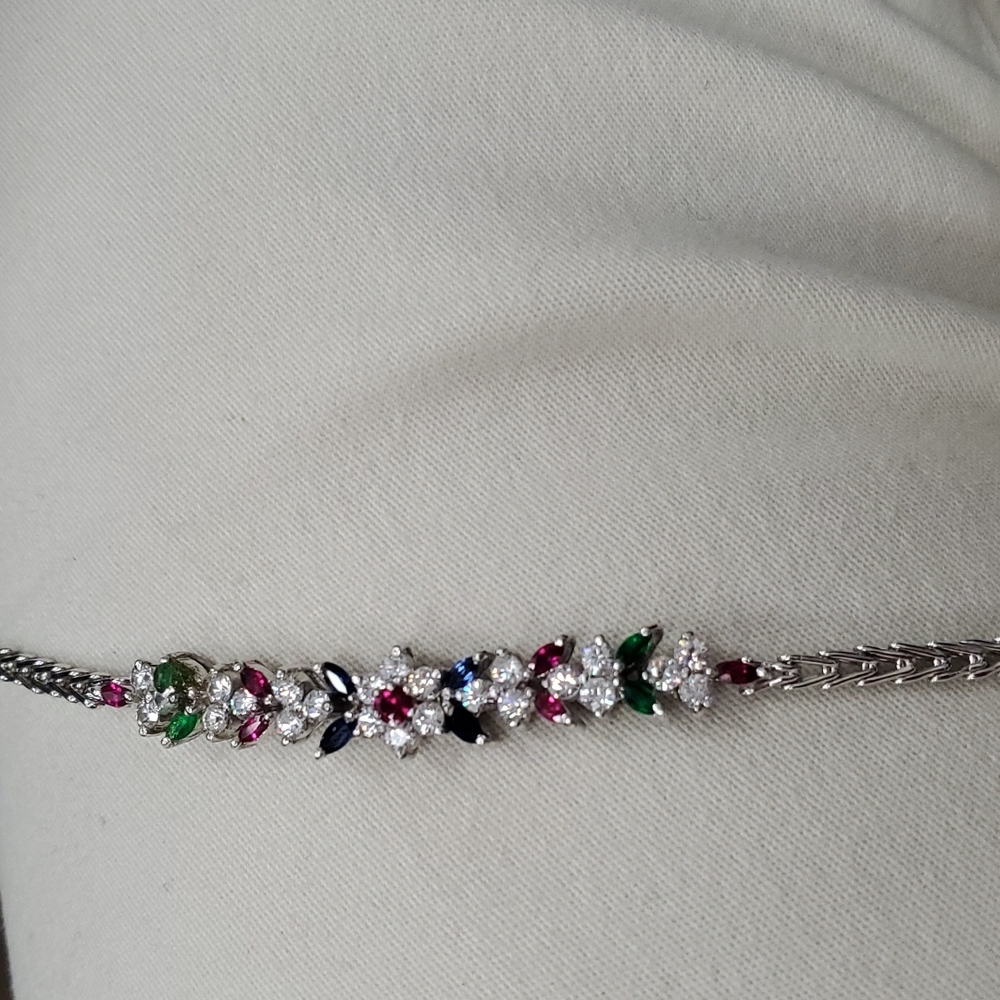 Jewelry - Picture 2 of 4